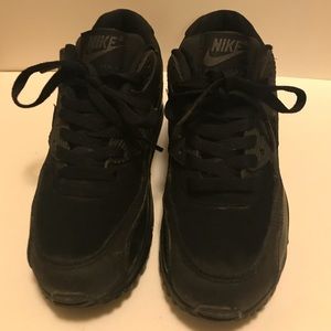 All Black Air Max 90’s